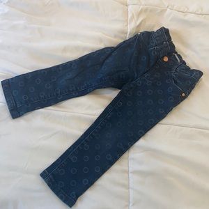 Toddler Girl’s Tommy Hilfiger stretch jeans. Size 2T
